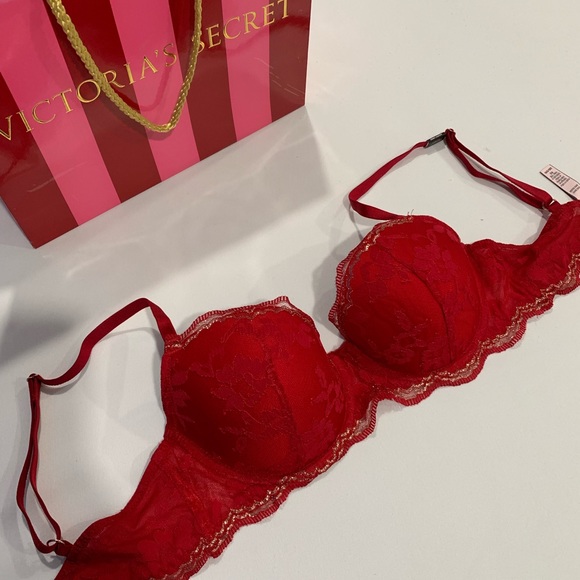 💋 VS 32D Dream Angels Scarlet Lace Demi Bra 🔥 BNWT - Picture 3 of 5